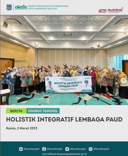 HOLISTIK INTEGRATIF LEMABAGA PAUD